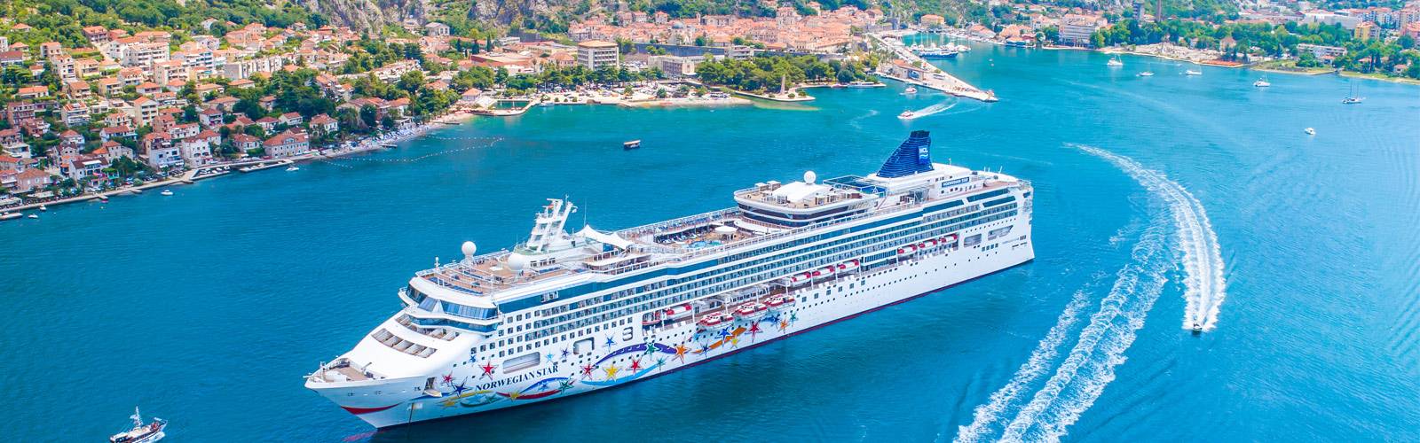 Luka Kotor - Kruzeri